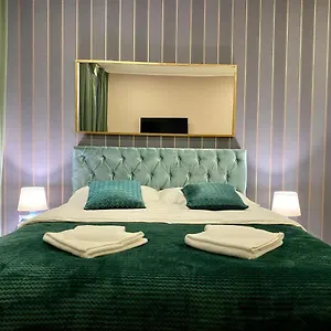 hedone-luxury-3-apartments-with-private-parking.pula-hotels.org/
