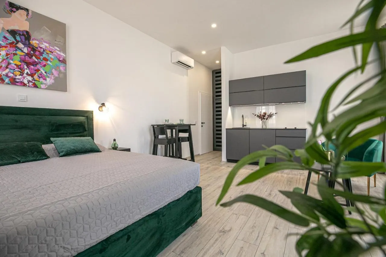 Apartment Studio Deluxe Antonio Pula Croatia